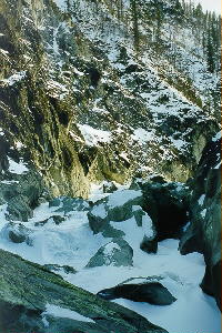 р.Китой. Порог-Водопад, 2ая часть.(105k)